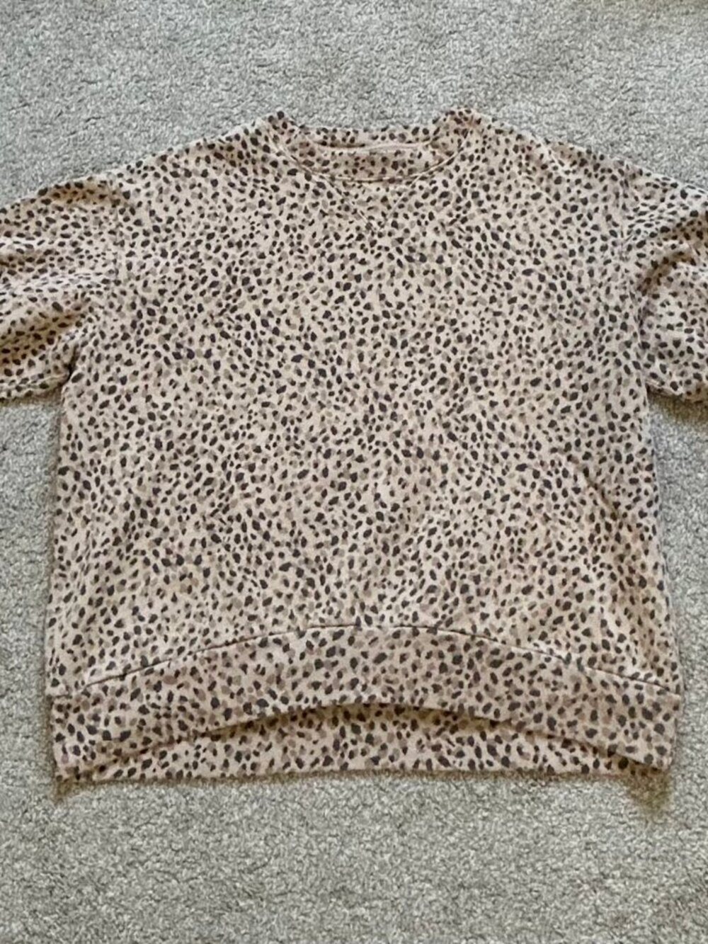 NEW A&F Leopard Print Crewneck